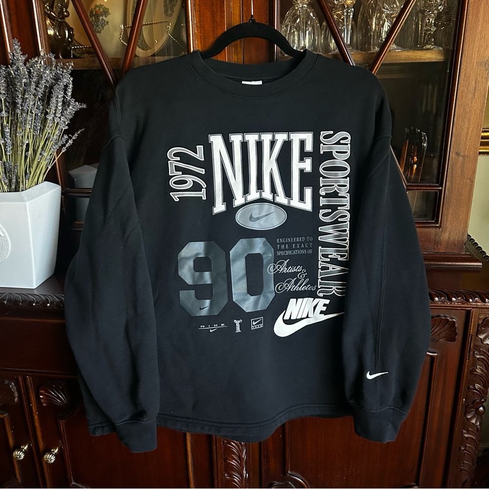 Nike Sportswear Women’s Phoenix Fleece Black Graphic Crewneck